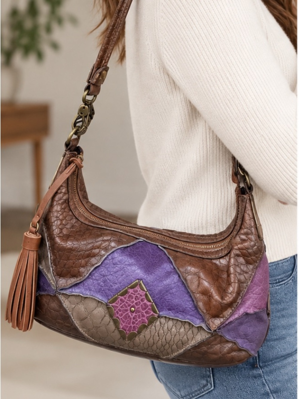 Jessica Simpson Patchwork Purse
Shoulder Handbag JS2671 Hobo
PVC Purple Brown